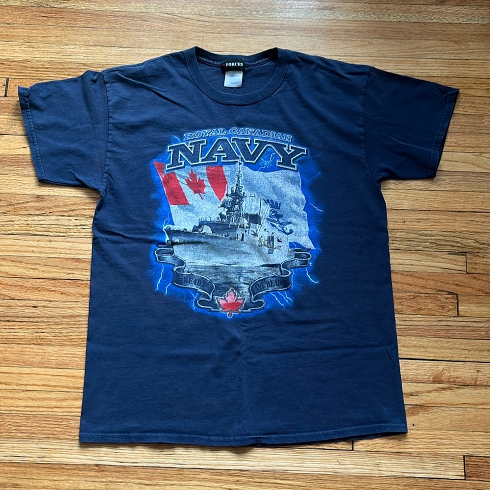 Vintage Royal Canadian Navy T-Shirt / Large